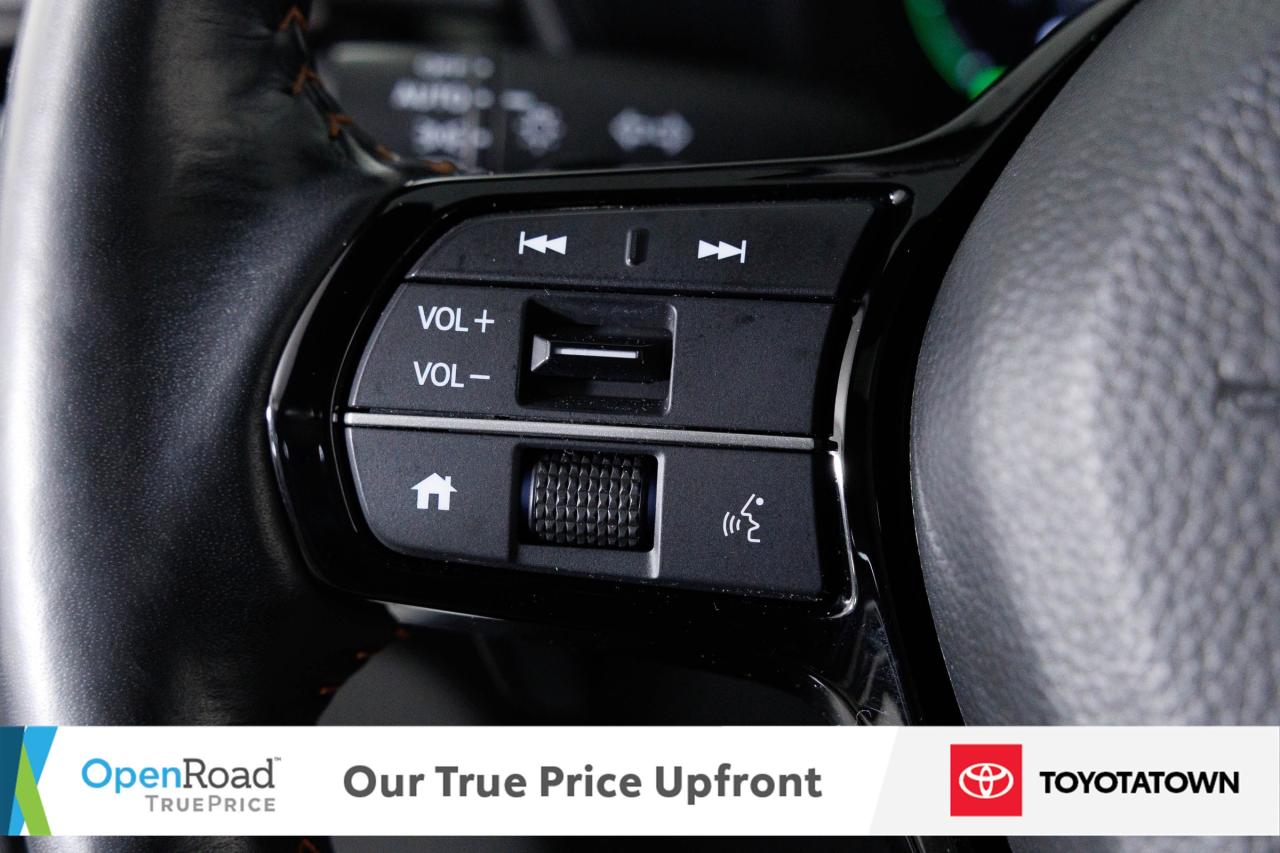 2023 Honda CR-V Hybrid TOURING! ACCIDENT FREE! ELIGIBLE FOR OPEN ROAD LEA Photo