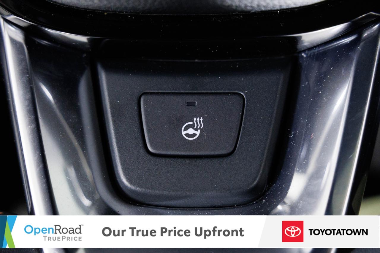 2023 Honda CR-V Hybrid TOURING! ACCIDENT FREE! ELIGIBLE FOR OPEN ROAD LEA Photo