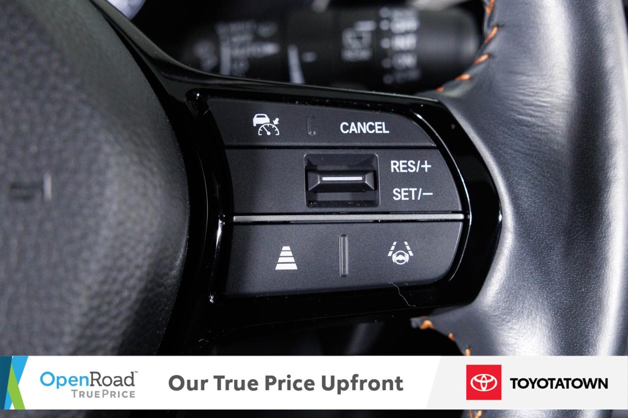 2023 Honda CR-V Hybrid TOURING! ACCIDENT FREE! ELIGIBLE FOR OPEN ROAD LEA Photo