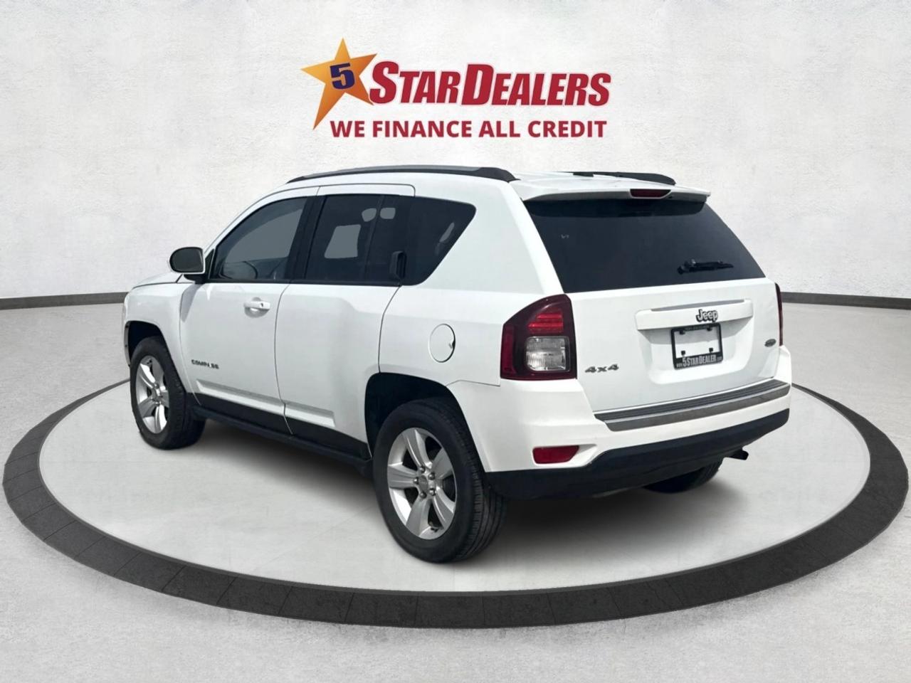 2017 Jeep Compass LEATHER SUNROOF LOADED WE FINANCE ALL CREDIT Photo