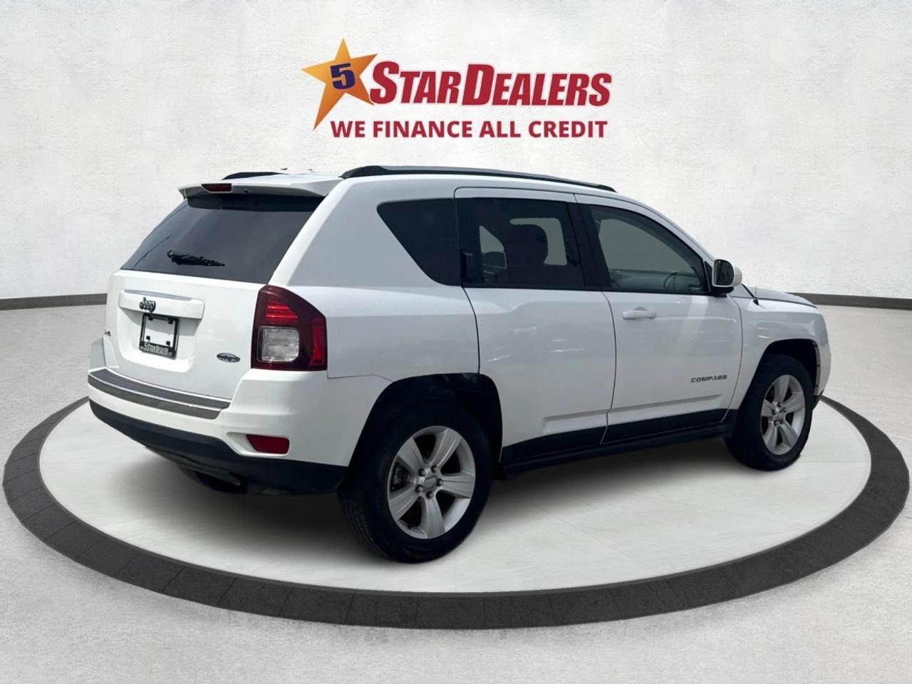 2017 Jeep Compass LEATHER SUNROOF LOADED WE FINANCE ALL CREDIT Photo