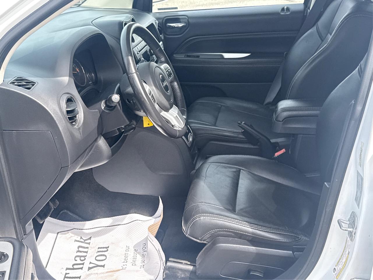 2017 Jeep Compass LEATHER SUNROOF LOADED WE FINANCE ALL CREDIT Photo