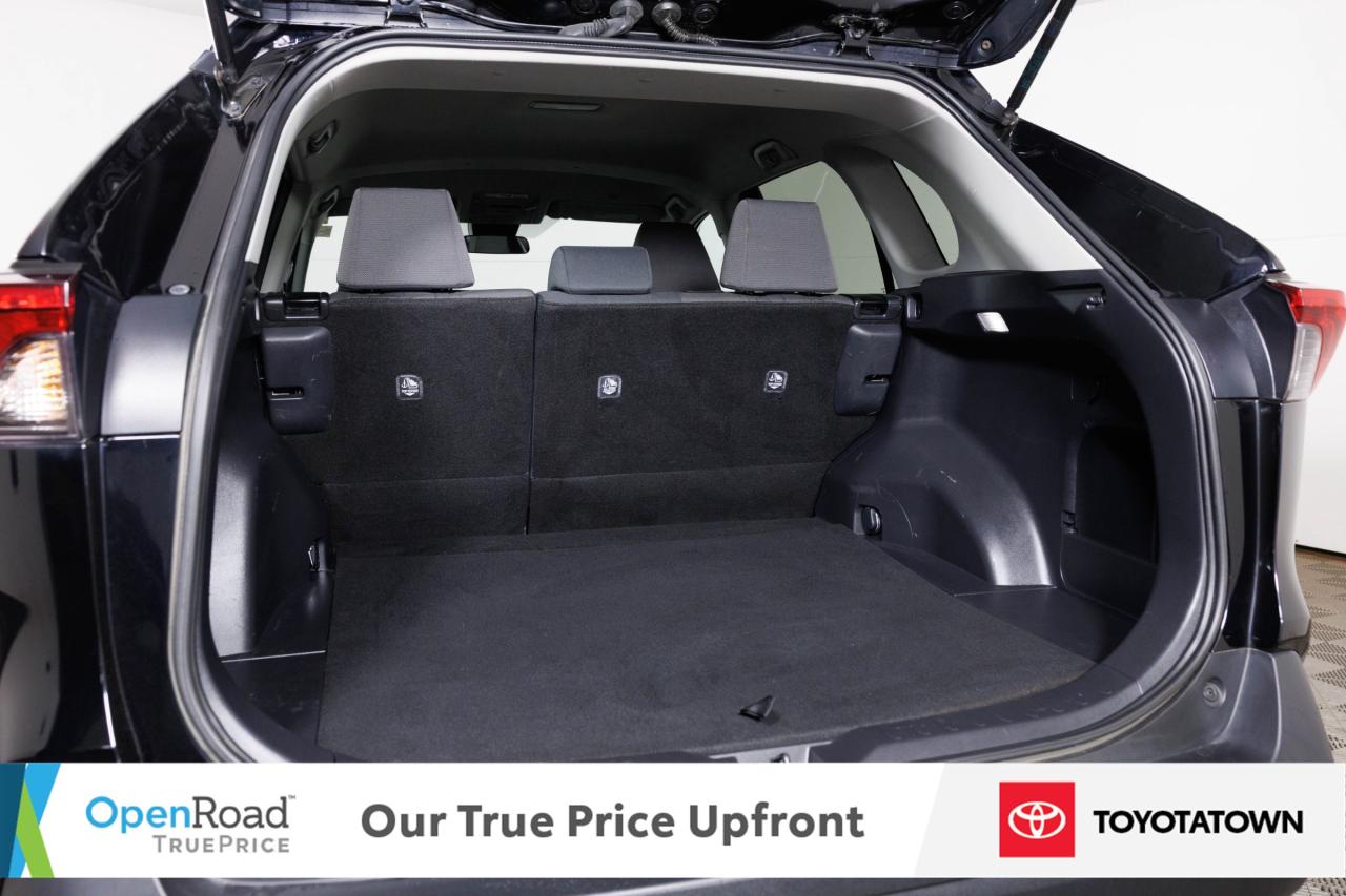 2024 Toyota RAV4 LE! CERTIFIED PRE OWNED! ACCIDENT FREE! ELIGIBLE F Photo