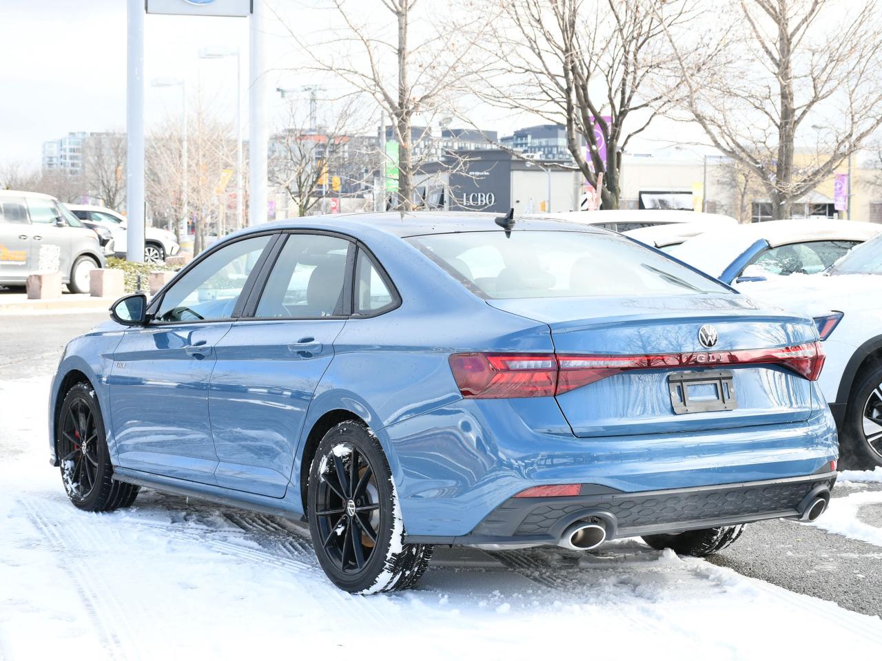 2025 Volkswagen Jetta GLI  Photo3