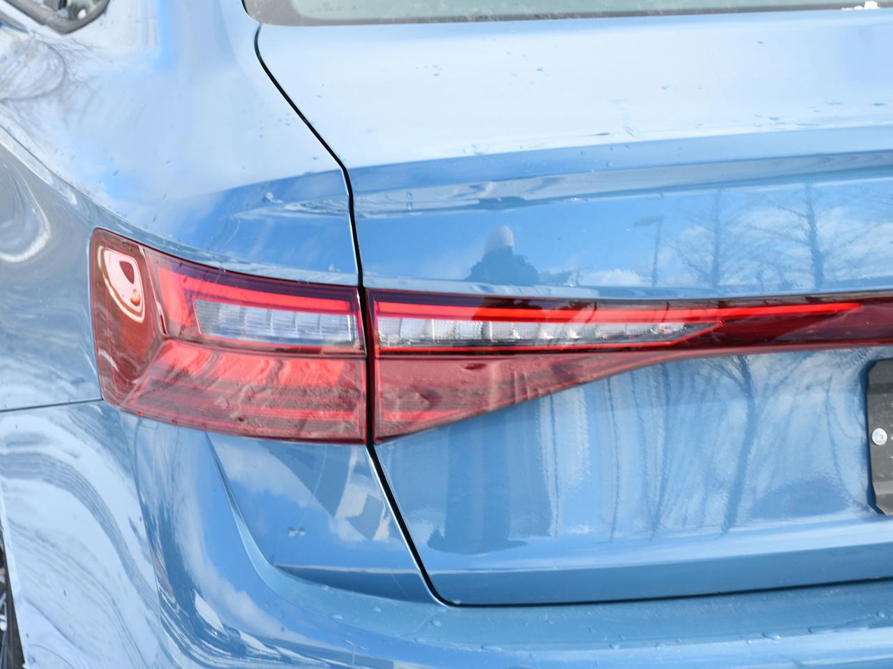 2025 Volkswagen Jetta GLI  Photo