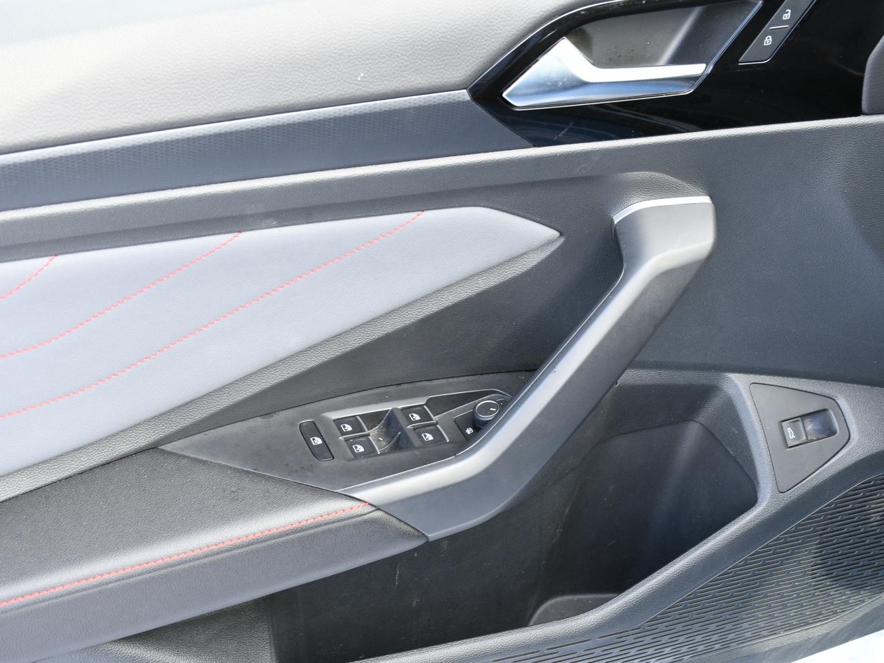 2025 Volkswagen Jetta GLI  Photo