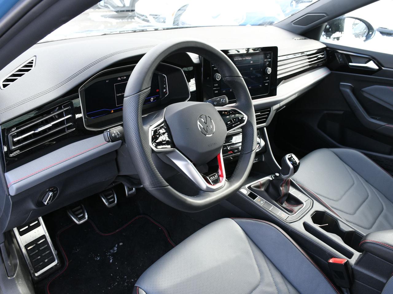 2025 Volkswagen Jetta GLI  Photo