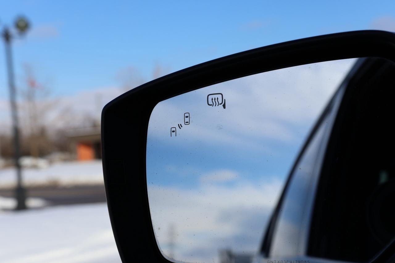 2019 Subaru WRX SPORT-TECH-AWD-6S MAN/NAV/LEATHER/SUNROOF/CARPLAY/ Photo