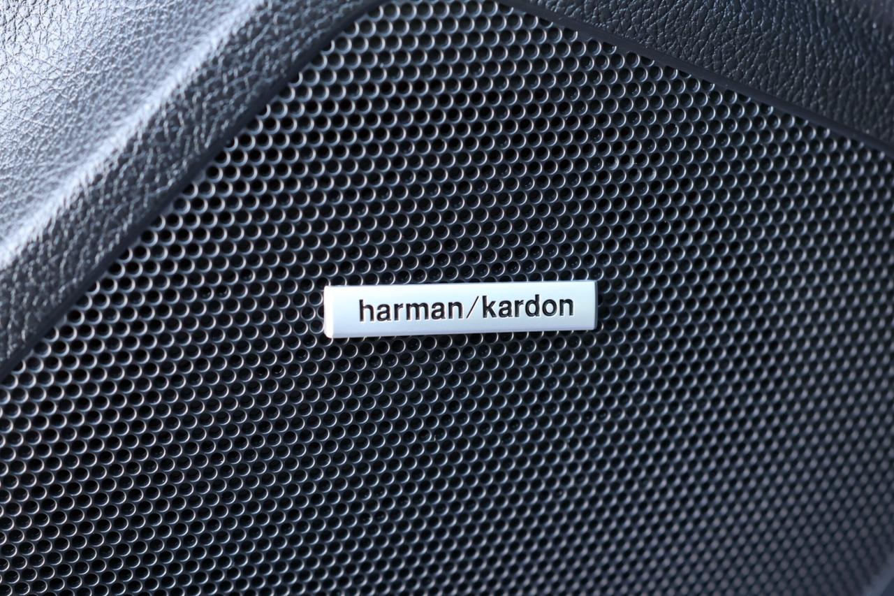 2019 Subaru WRX SPORT-TECH-AWD-6S MAN/NAV/LEATHER/SUNROOF/CARPLAY/ Photo