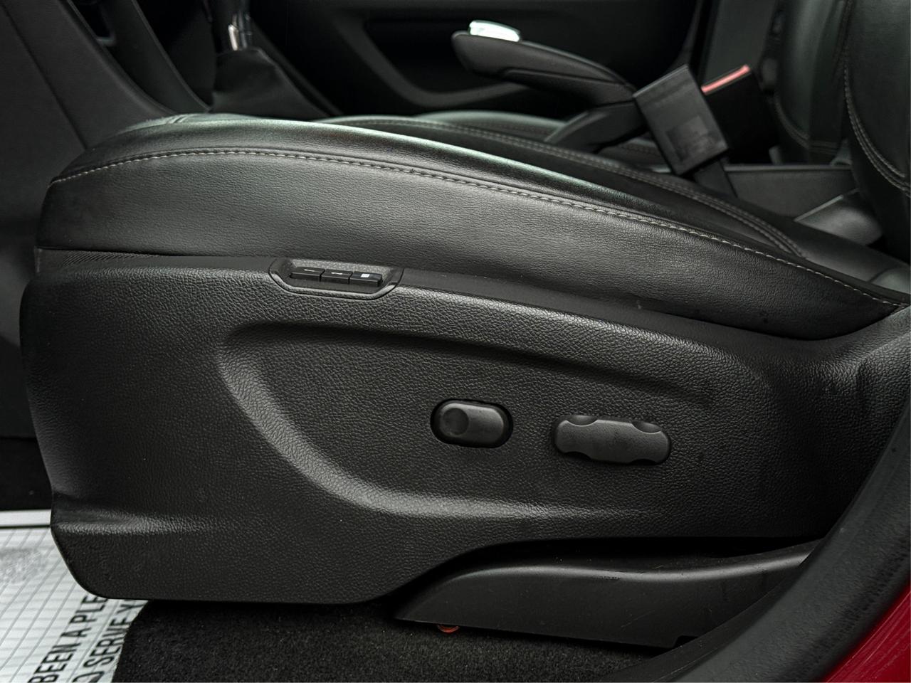 2016 Buick Encore NAV LEATHER SUNROOF LOADED! WE FINANCE ALL CREDIT Photo