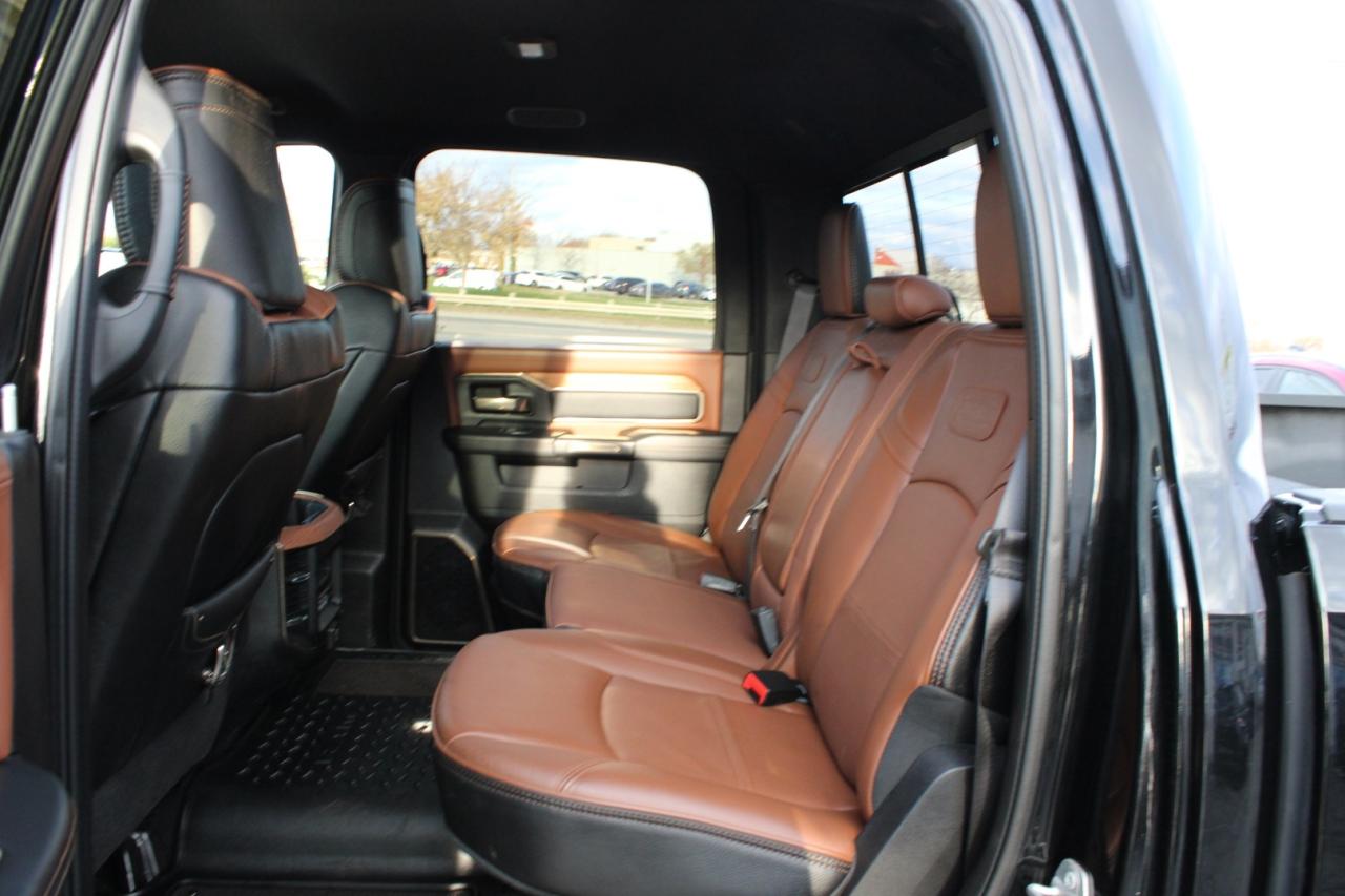 2022 RAM 3500 Longhorn Crew Cab 4WD DRW DUALLY ACCIDENT FREE SAF Photo