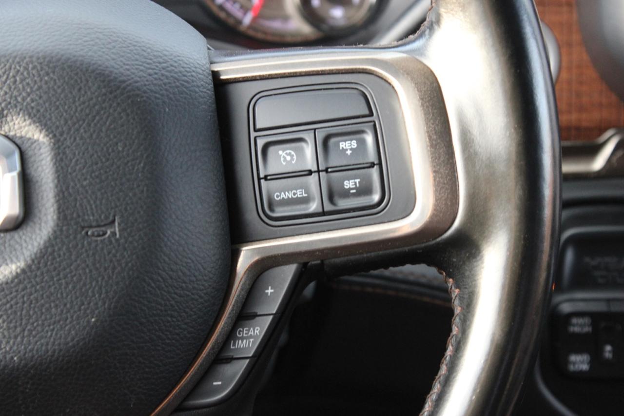 2022 RAM 3500 Longhorn Crew Cab 4WD DRW DUALLY ACCIDENT FREE Photo