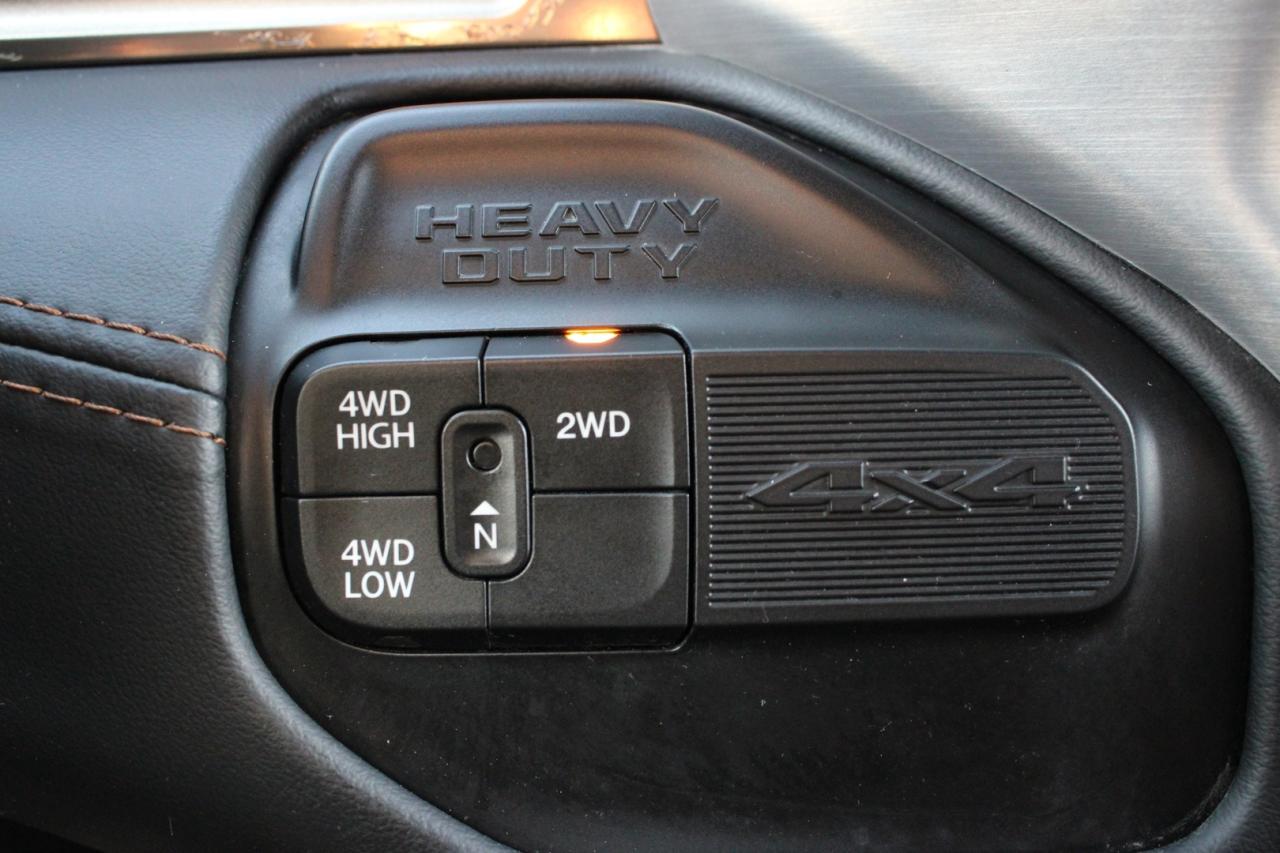 2022 RAM 3500 Longhorn Crew Cab 4WD DRW DUALLY ACCIDENT FREE SAF Photo