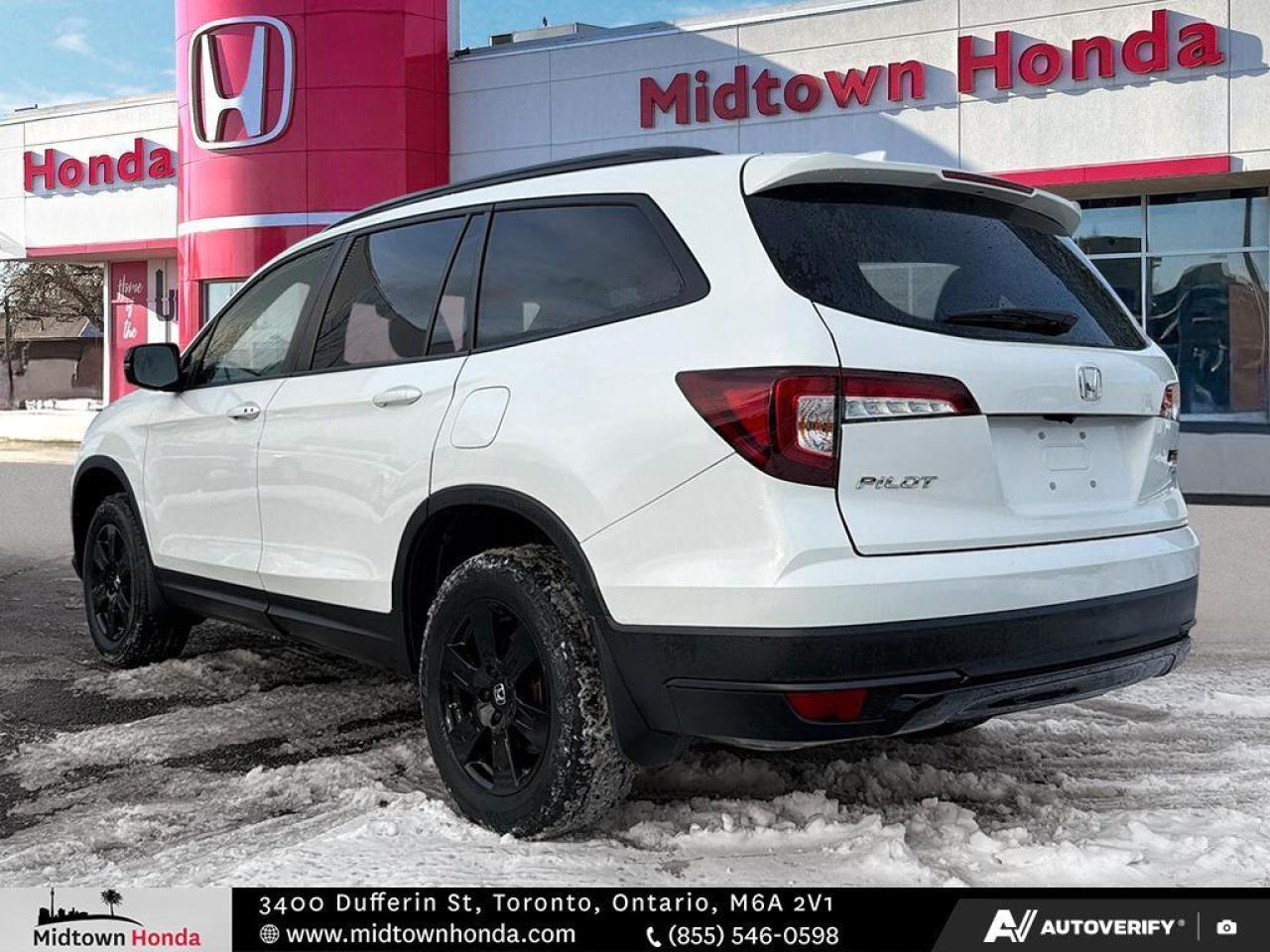2022 Honda Pilot ONE OWNER-REAR ENT SYSTEM-3RD ROW SEATS Photo