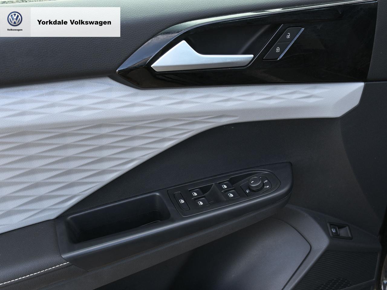 2024 Volkswagen Taos "ON SALE" Photo