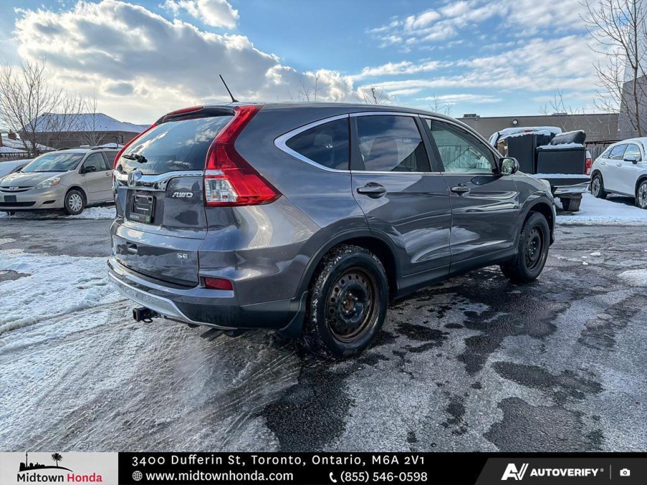 2015 Honda CR-V AWD*2 SETS OF TIRES*WINTER TIRES INCLUDED*ONE OWNE Photo