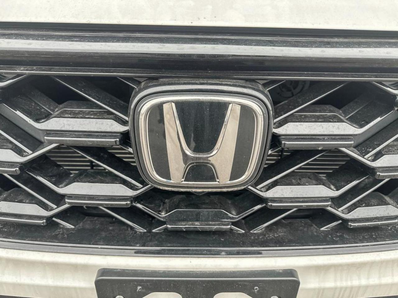 2024 Honda CR-V Hybrid Touring Photo