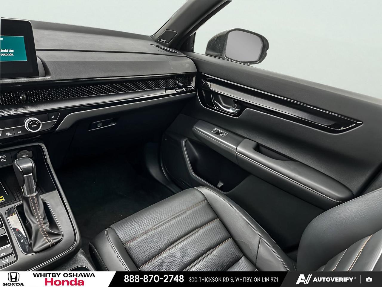 2024 Honda CR-V Hybrid Heated Seats l Heated Steering Wheel Photo