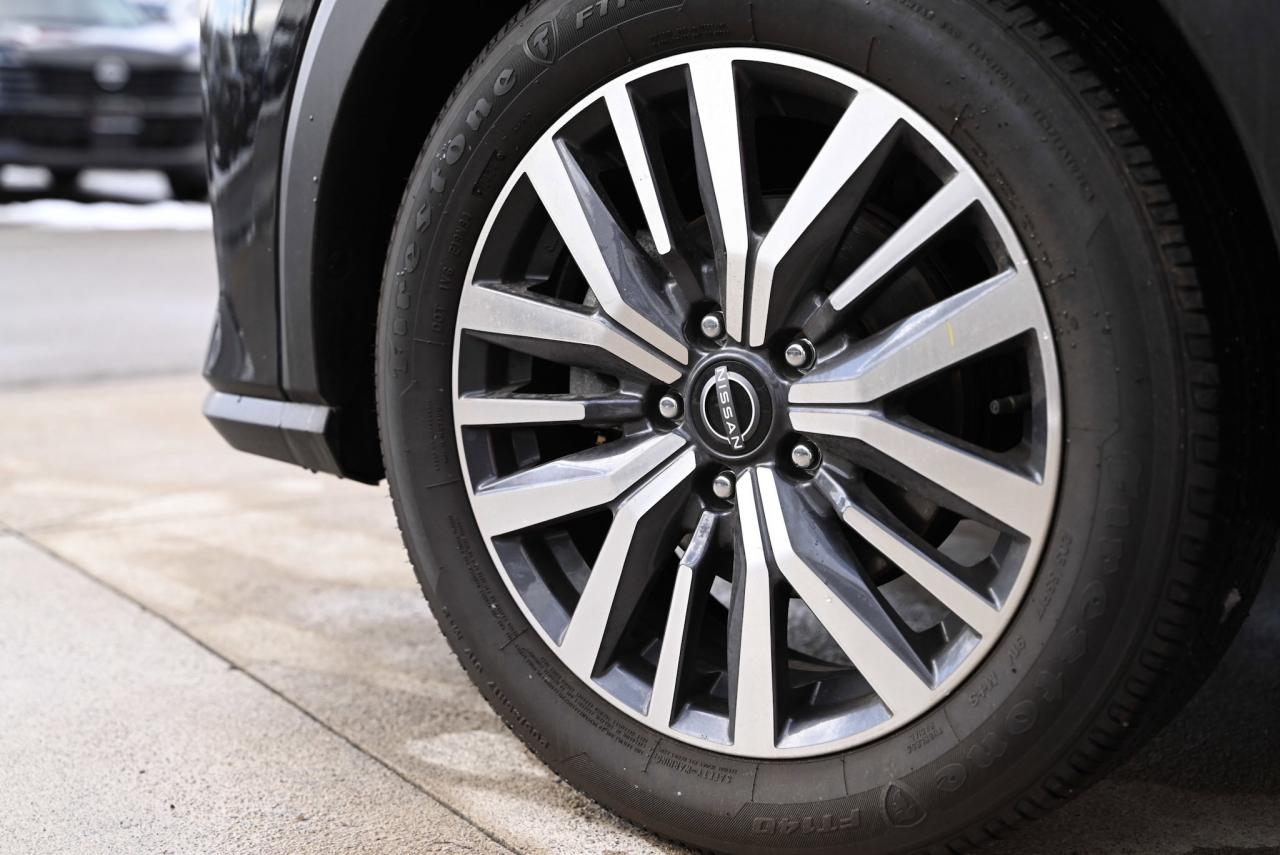 2024 Nissan Kicks SV FWD/ Nissan Company Vehicle Photo