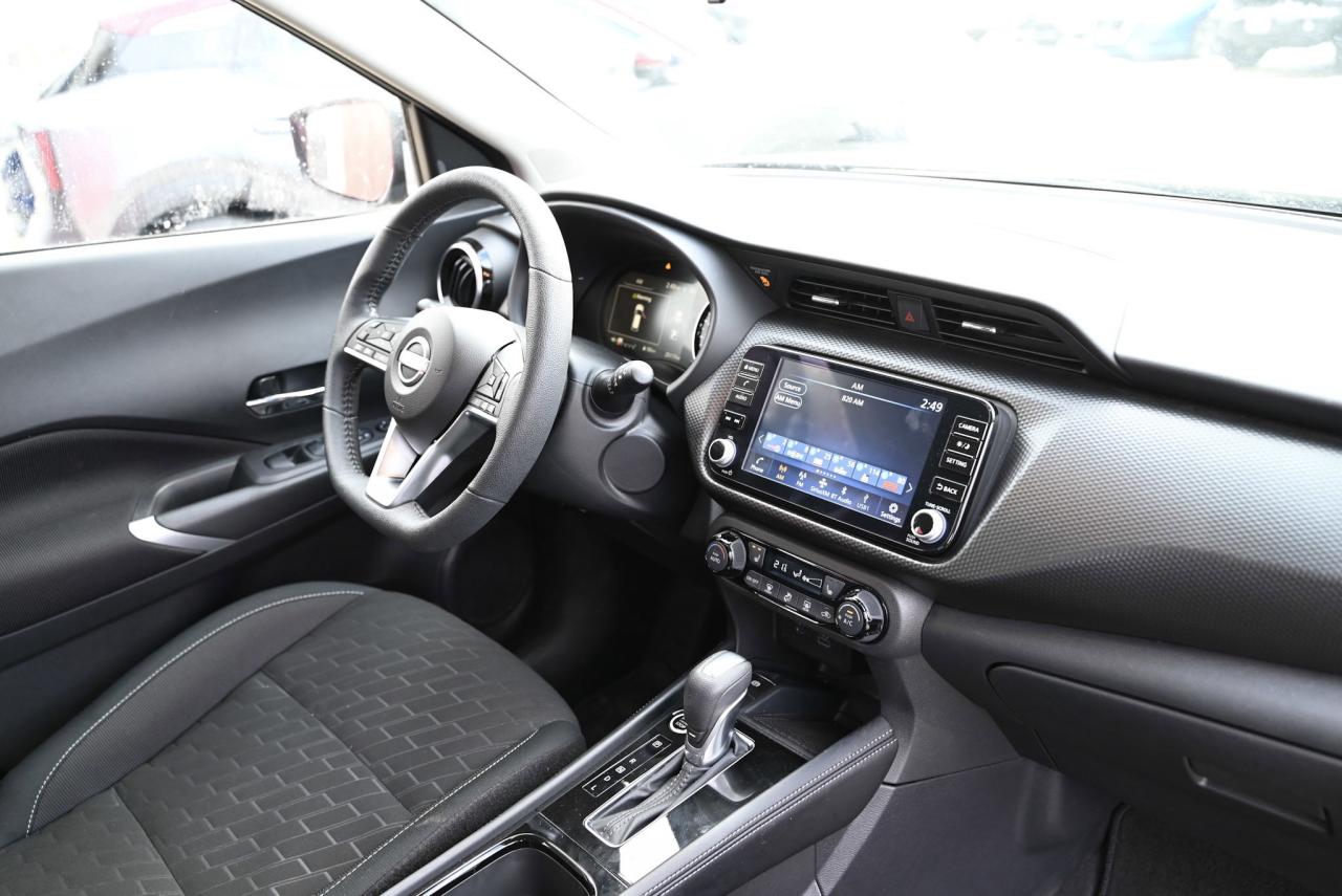 2024 Nissan Kicks SV FWD/ Nissan Company Vehicle Photo