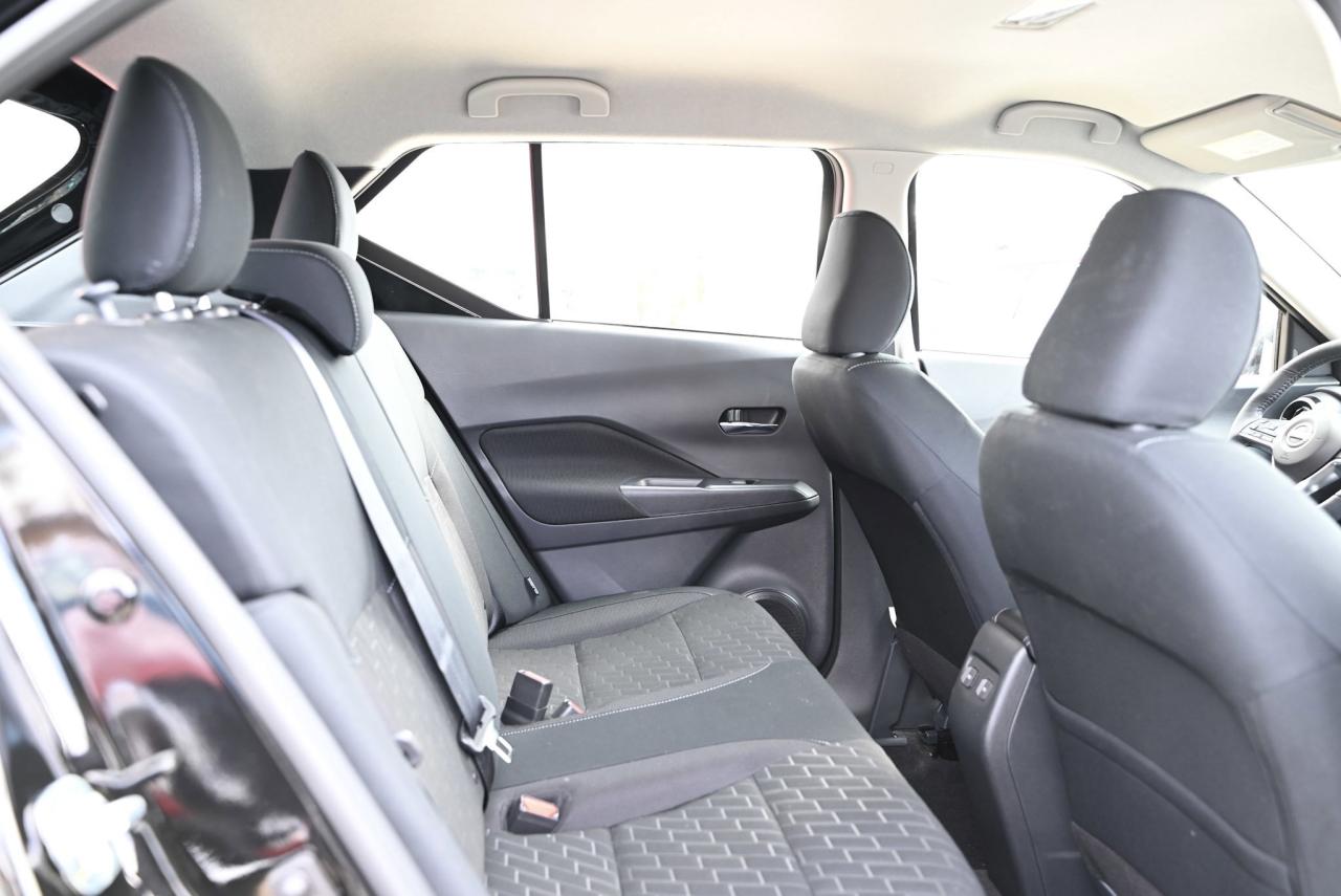 2024 Nissan Kicks SV FWD/ Nissan Company Vehicle Photo