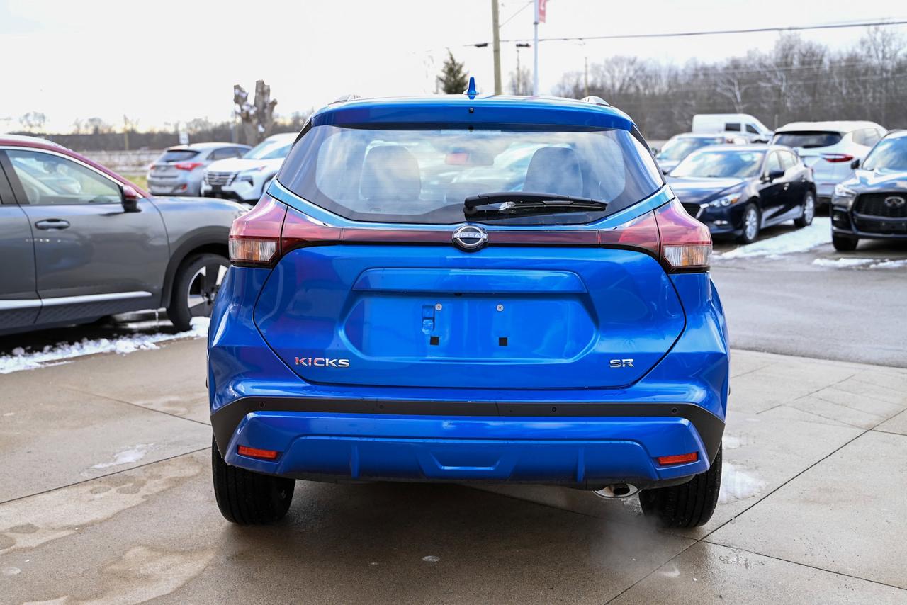2024 Nissan Kicks SR PKG/ Leather/ ONLY 5000 KILO WOW! Photo2