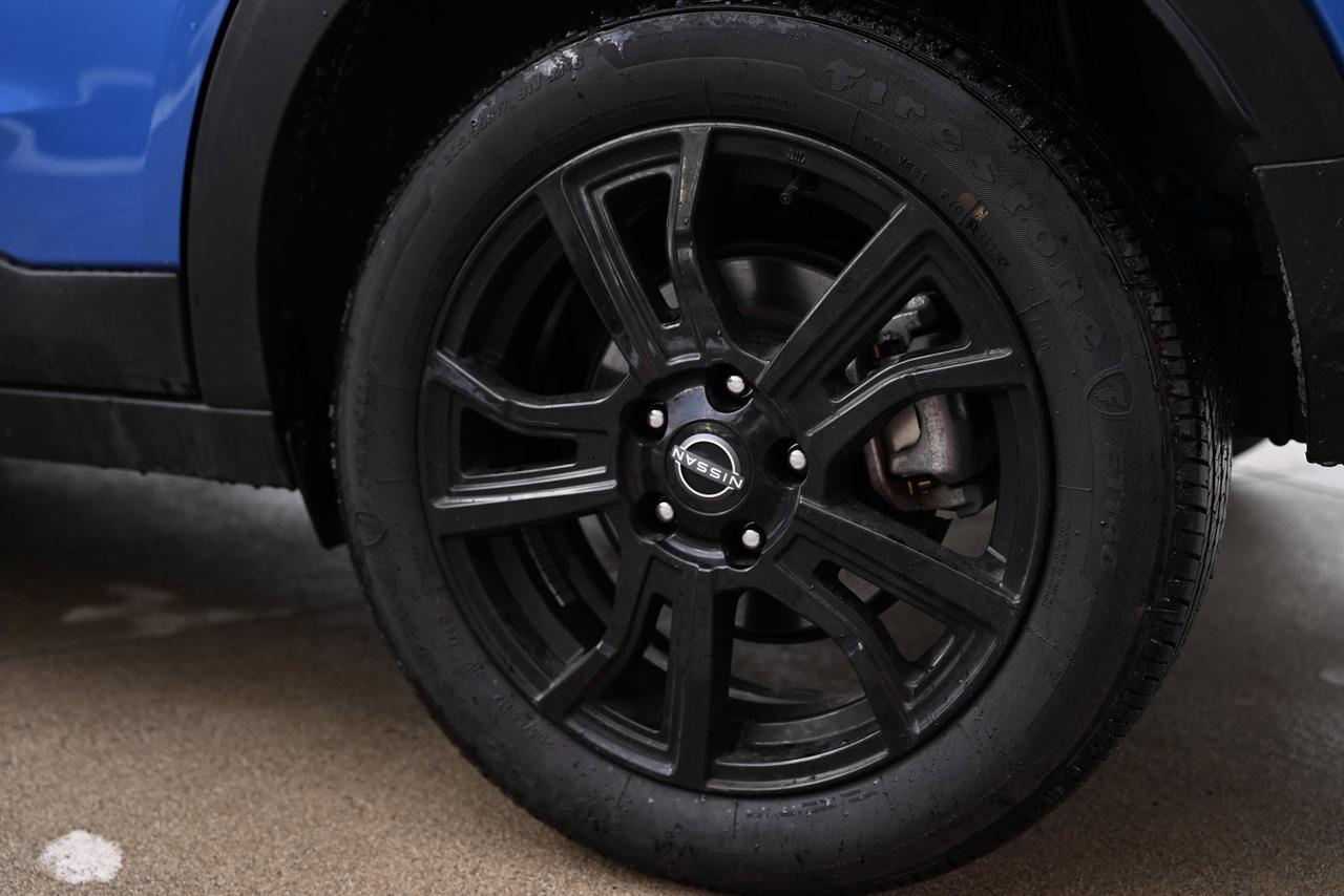 2024 Nissan Kicks SR PKG/ Leather/ ONLY 5000 KILO WOW! Photo4