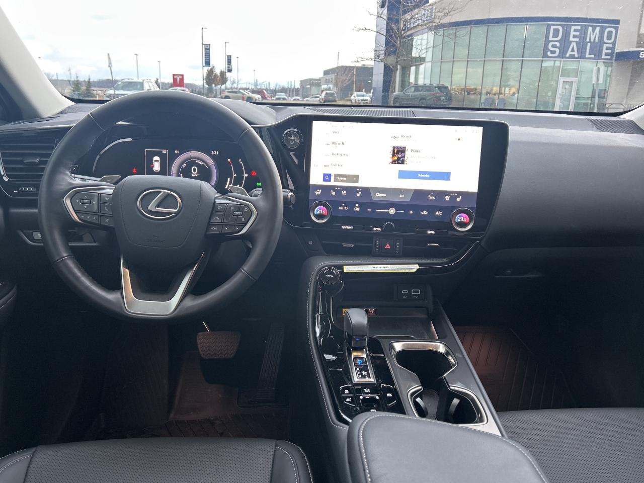 2025 Lexus NX NX 350h AWD Photo