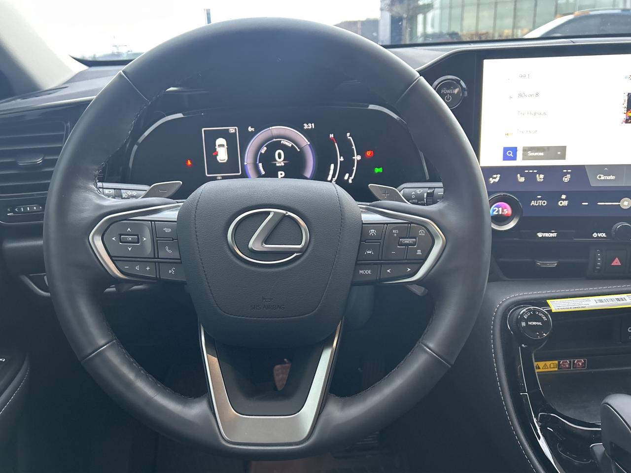 2025 Lexus NX NX 350h AWD Photo