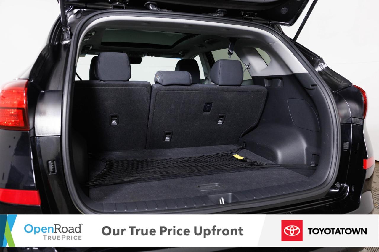 2021 Hyundai Tucson PREFERRED WITH TREND PACKAGE! LOW MILEAGE! ELIGIBL Photo