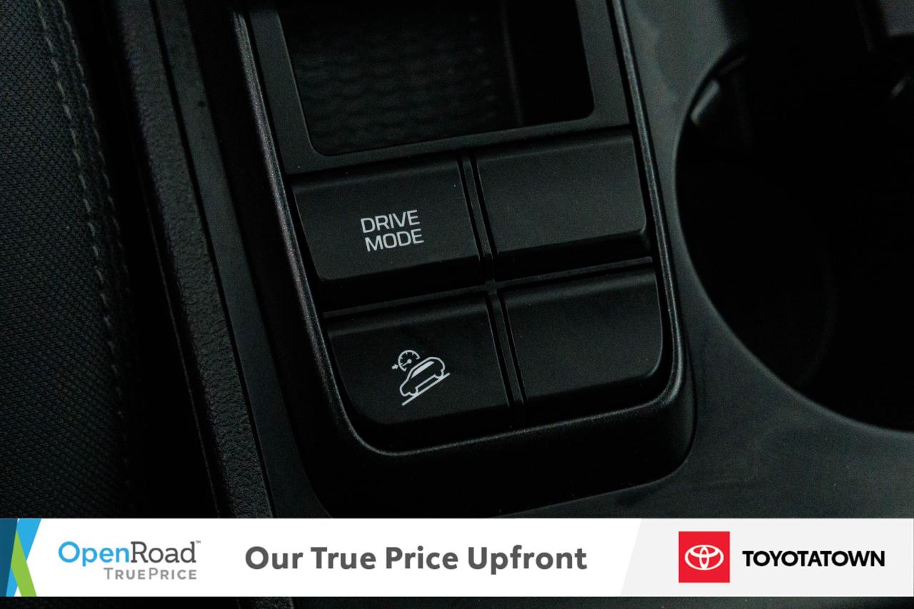 2021 Hyundai Tucson PREFERRED WITH TREND PACKAGE! LOW MILEAGE! ELIGIBL Photo