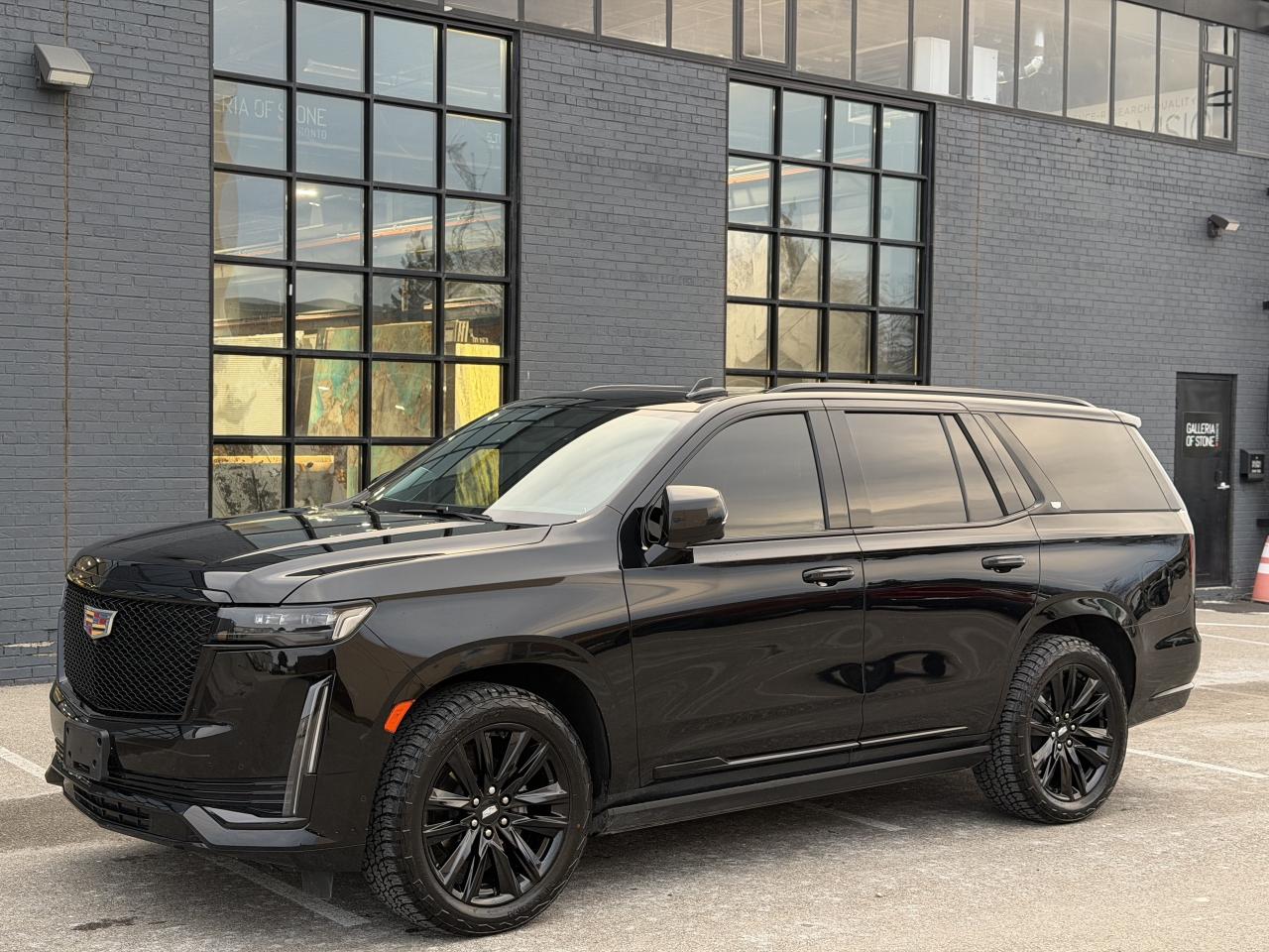 2024 Cadillac Escalade 4WD 4dr Sport Platinum Photo2