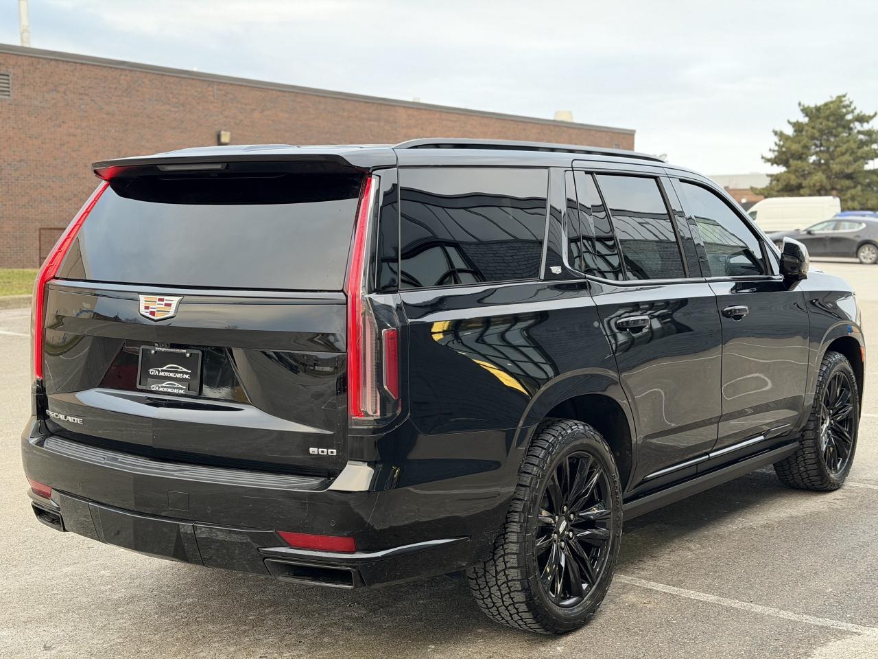 2024 Cadillac Escalade 4WD 4dr Sport Platinum Photo