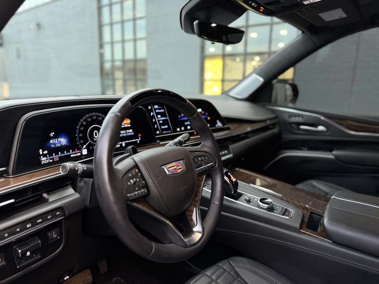 2024 Cadillac Escalade 4WD 4dr Sport Platinum Photo