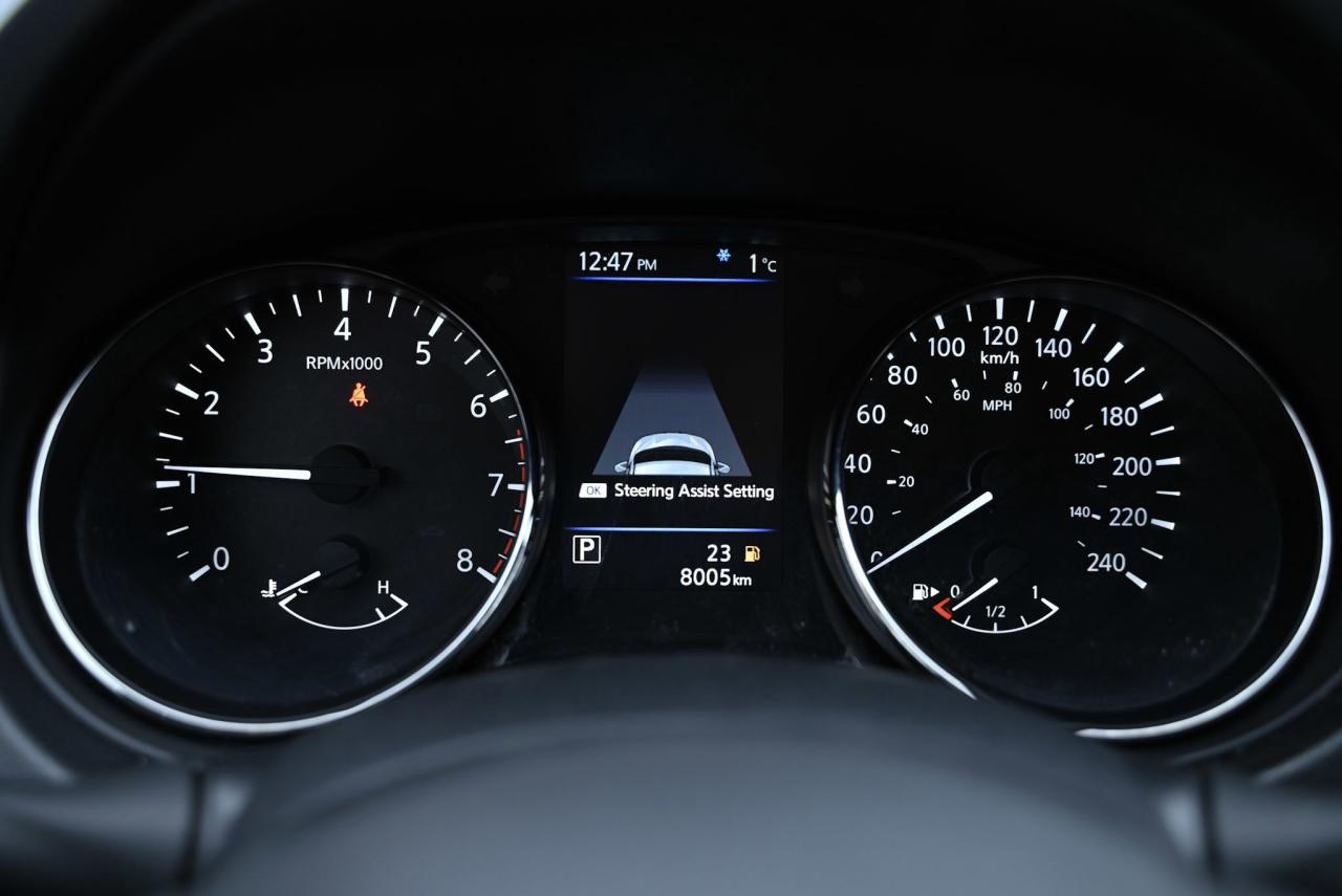 2023 Nissan Qashqai SV/ AWD/ ONLY 7900 kILO/ WOW/1-OWNER Photo