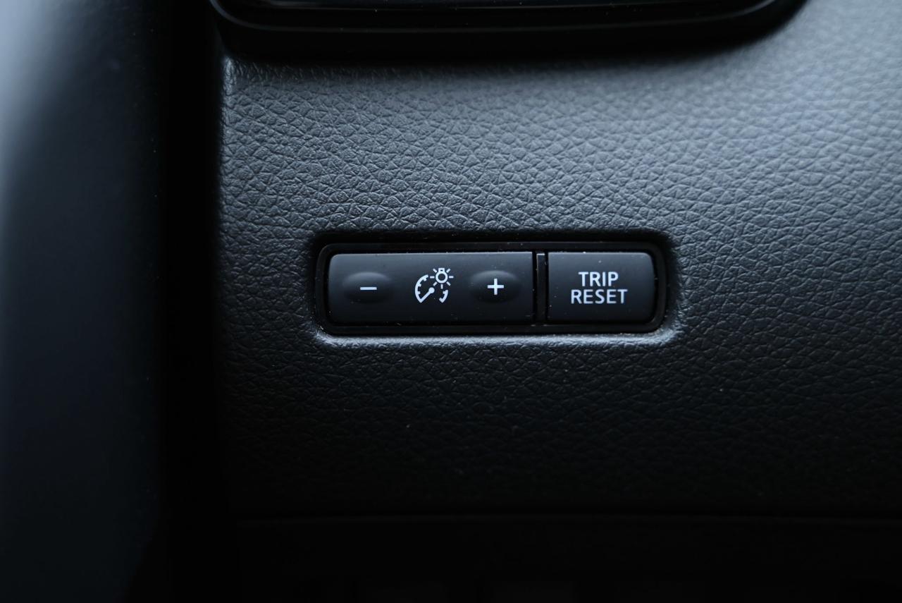 2023 Nissan Qashqai SV/ AWD/ ONLY 7900 kILO/ WOW/1-OWNER Photo