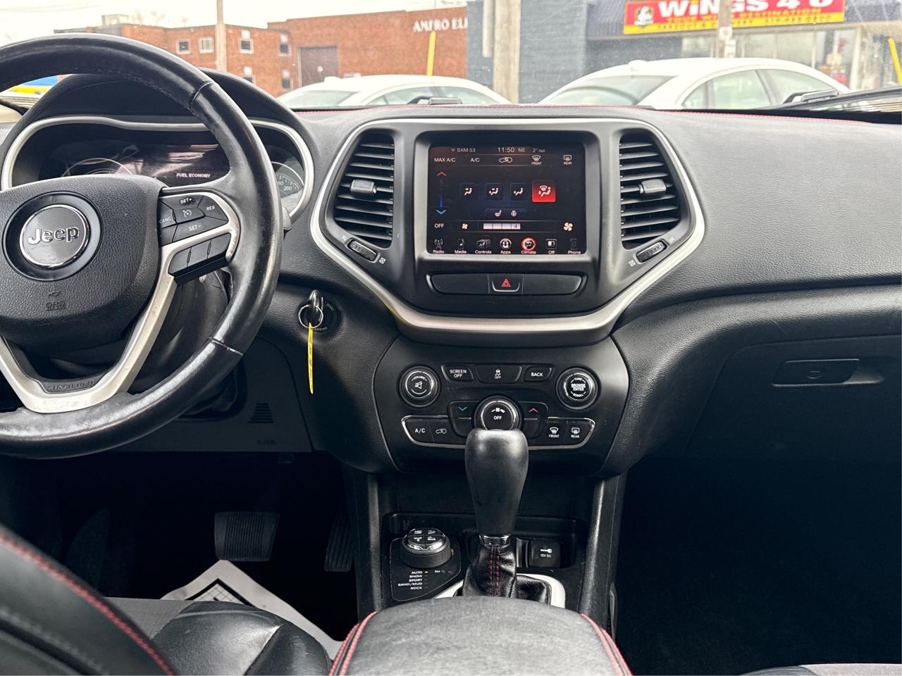 2016 Jeep Cherokee LEATHER PANO ROOF HEATED SEATS REAR CAM LOADED! Photo
