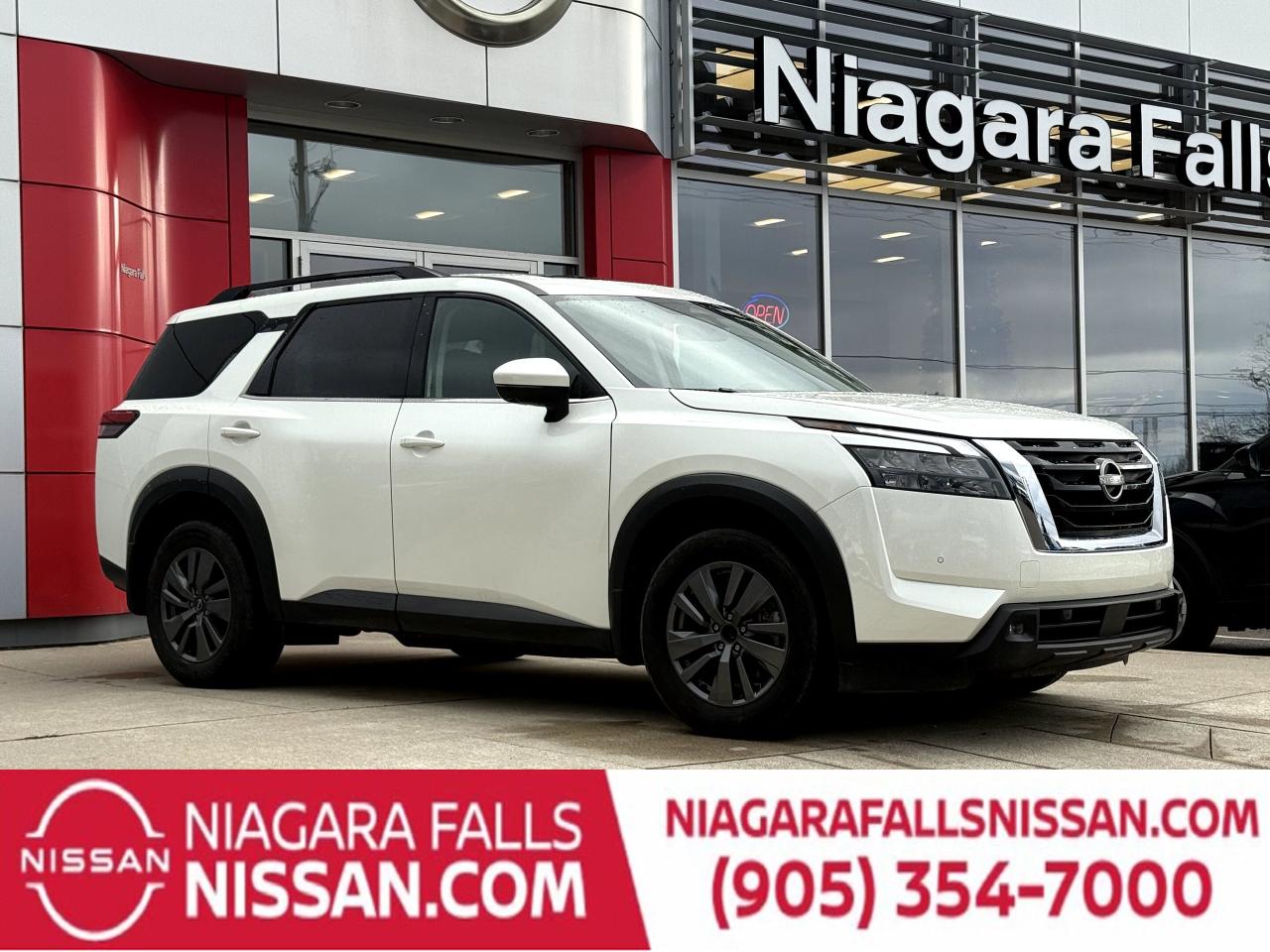 2024 Nissan Pathfinder SV PKG/ AWD/ Rare SUV/ ONLY 24,000 kilo Photo0