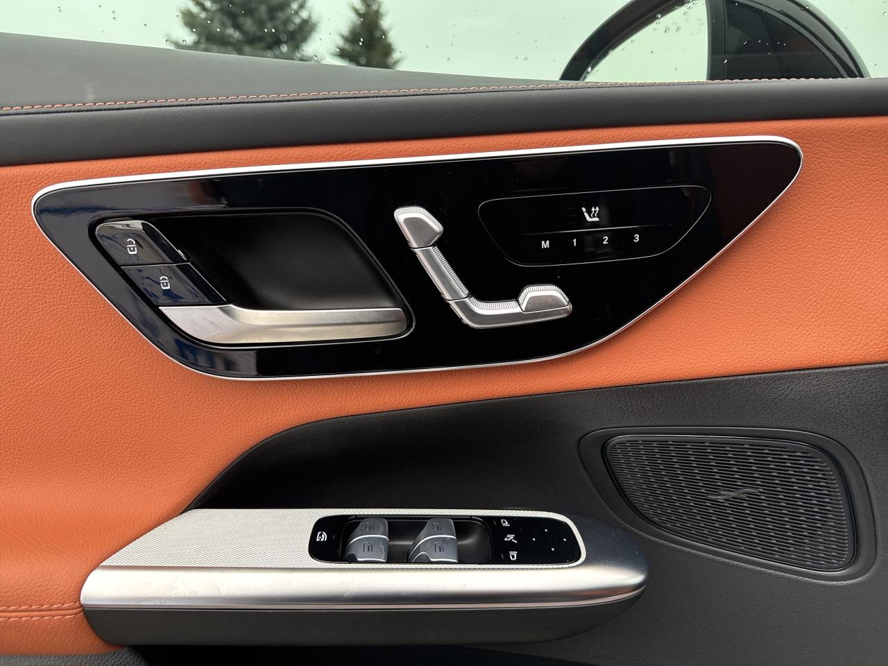 2025 Mercedes-Benz GLC 4MATIC® Photo