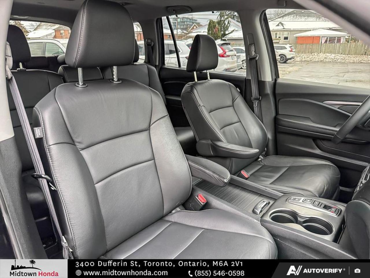 2022 Honda Pilot *LEATHER INTERIOR / SUNROOF / CLEAN CARFAX* Photo