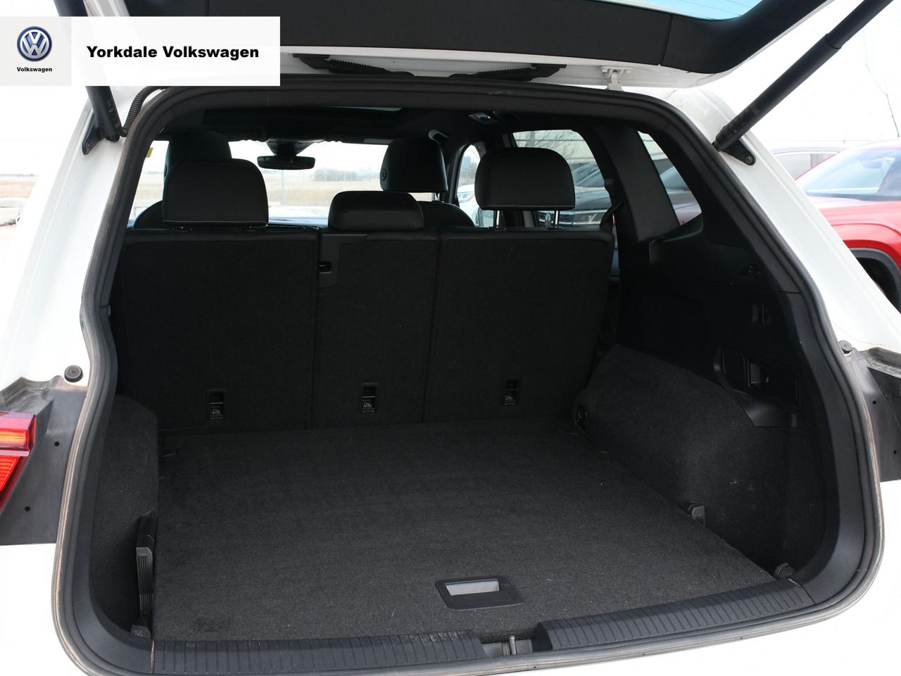 2023 Volkswagen Tiguan 4Motion Photo