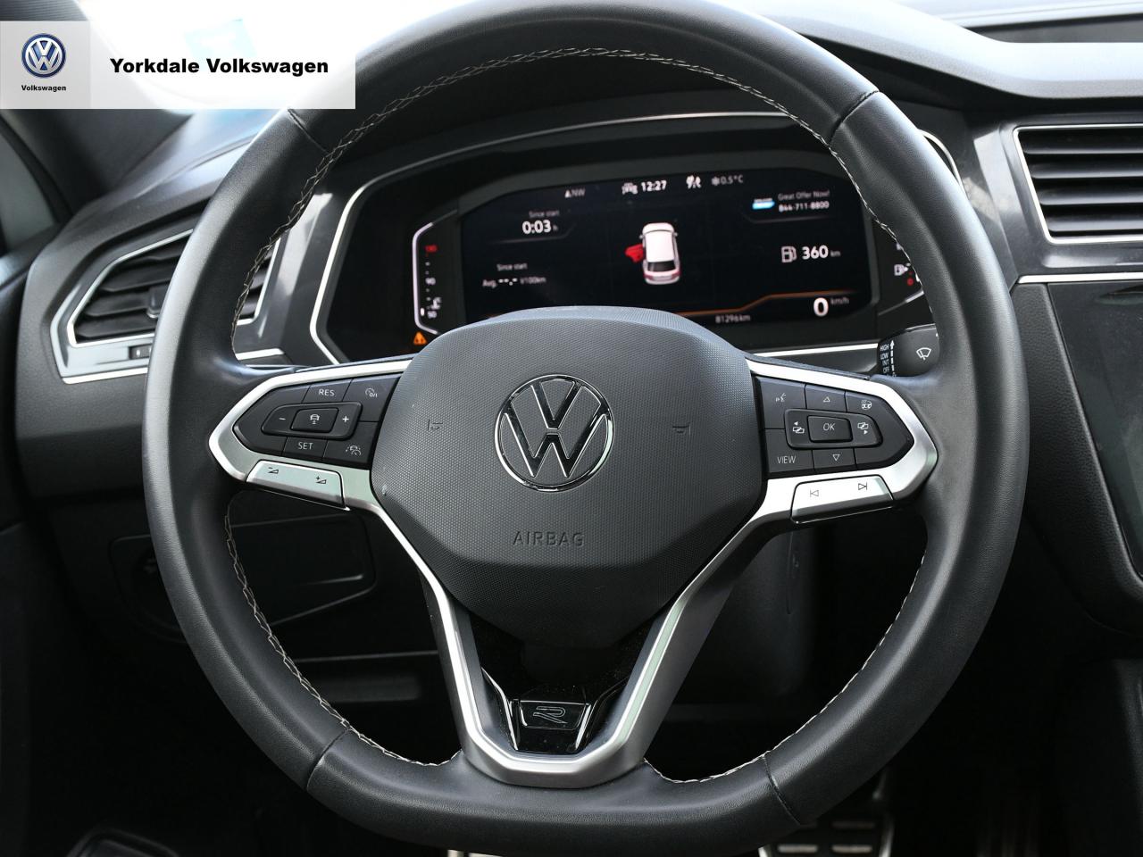 2023 Volkswagen Tiguan 4Motion Photo