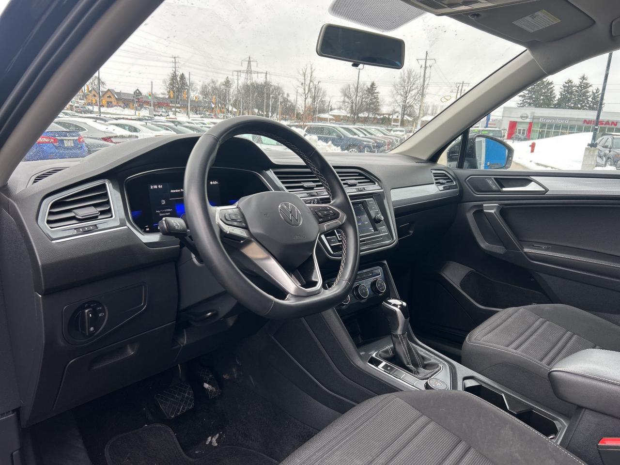 2022 Volkswagen Tiguan Trendline 4Motion Photo