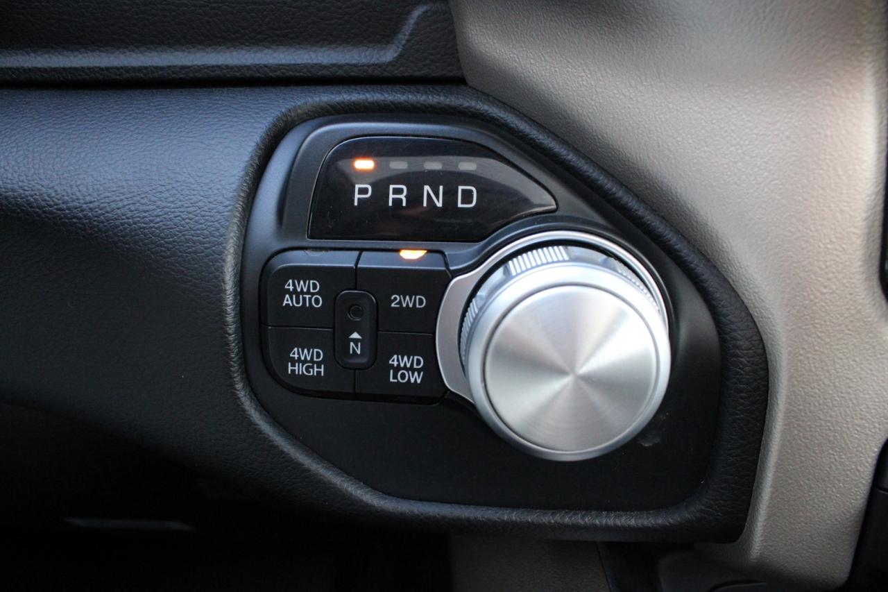 2019 RAM 1500 Laramie Crew Cab 4WD   No Accident   Safety Certif Photo