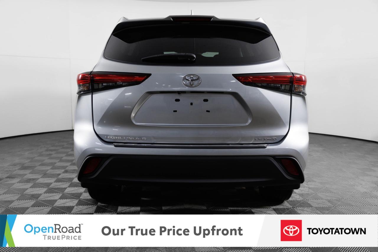 2020 Toyota Highlander LE! ACCIDENT FREE! ELIGIBLE FOR OPEN ROAD LEASING! Photo