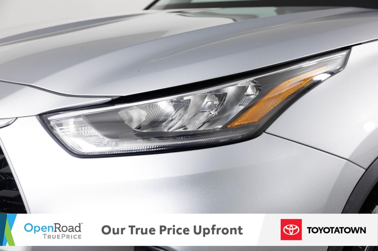 2020 Toyota Highlander LE! ACCIDENT FREE! ELIGIBLE FOR OPEN ROAD LEASING! Photo