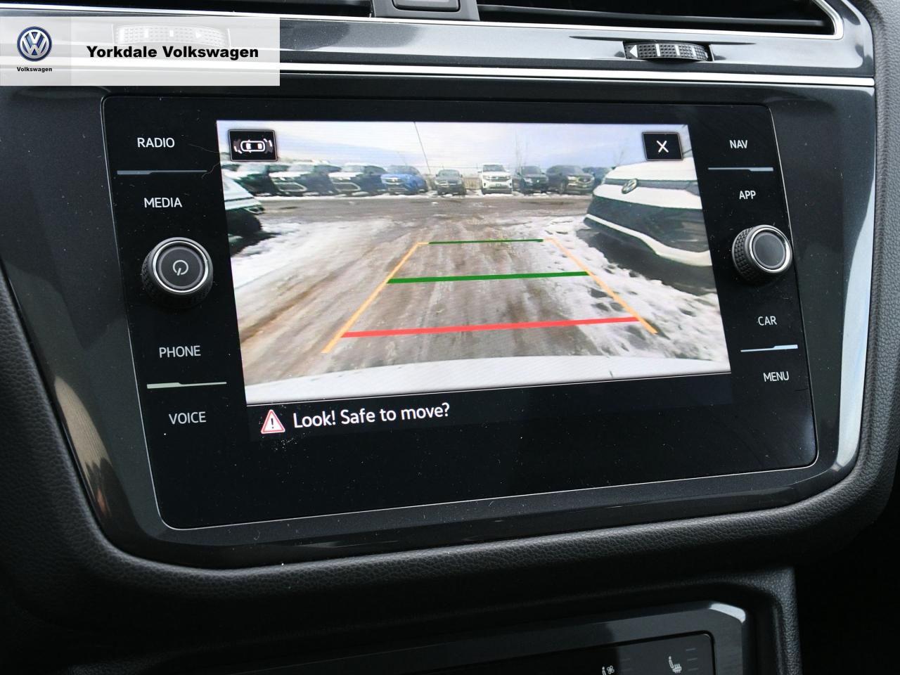 2024 Volkswagen Tiguan 4Motion Photo