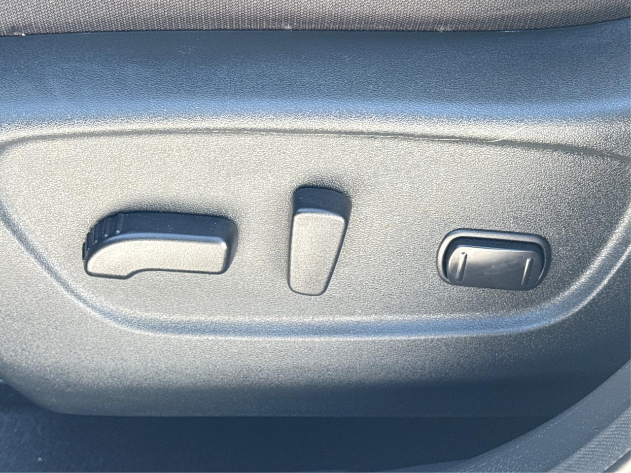 2020 Nissan Rogue SV AWD REAR CAM LOADED! WE FINANCE ALL CREDIT! Photo