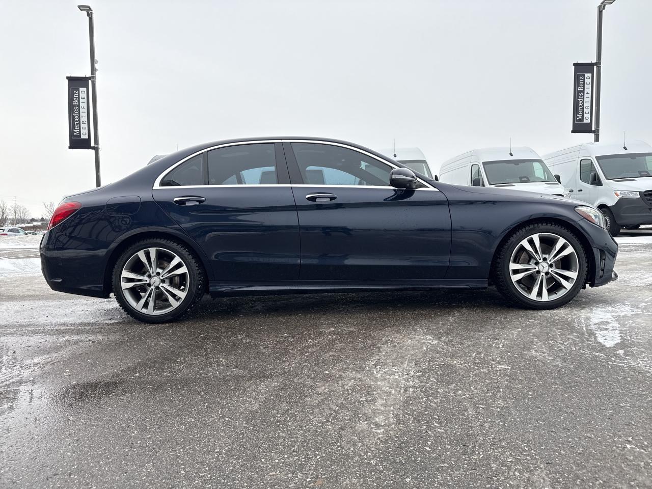 2019 Mercedes-Benz C-Class 4MATIC® Photo4