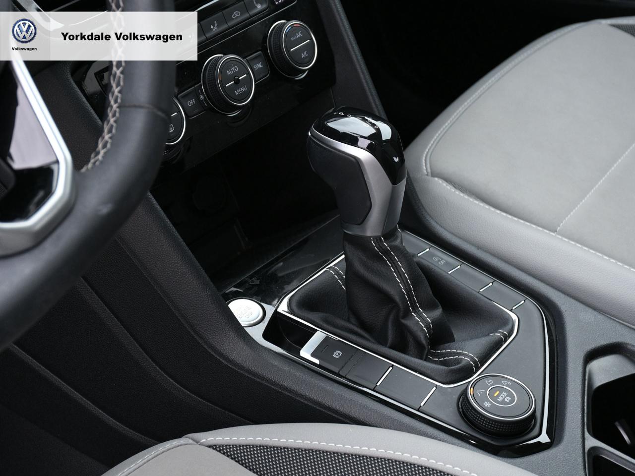 2022 Volkswagen Taos  Photo